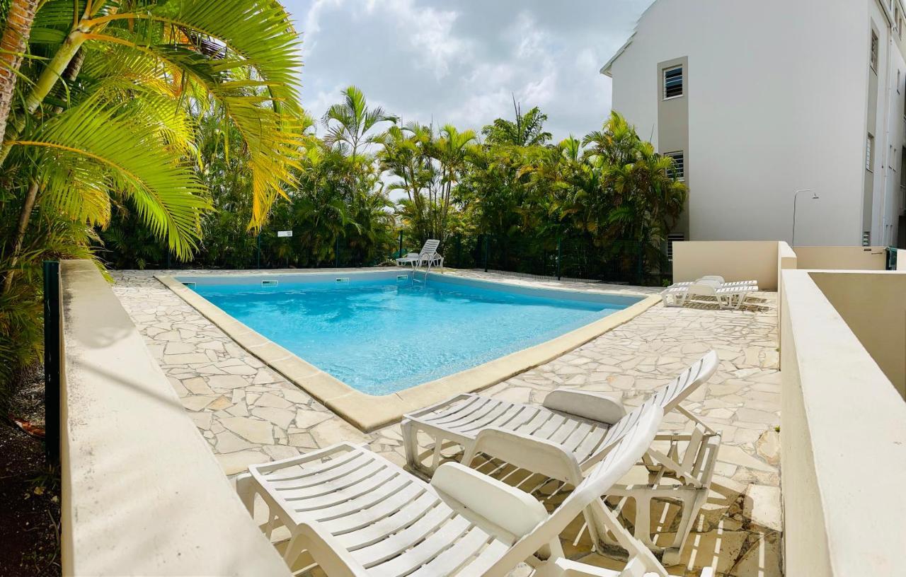 Appartement vue mer, piscine, dans quartier prisé de Gosier Le Gosier  Esterno foto